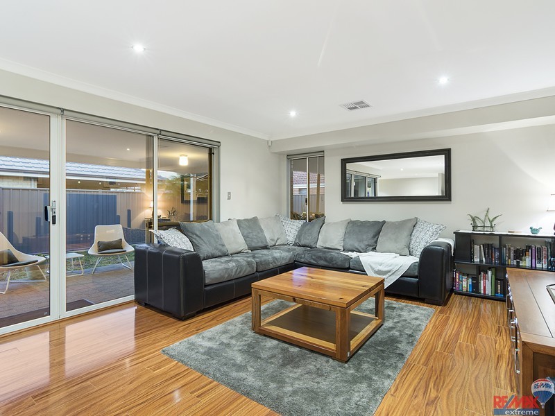 119 Boomerang Loop, Banksia Grove WA 6031