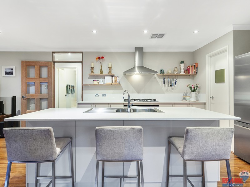 119 Boomerang Loop, Banksia Grove WA 6031