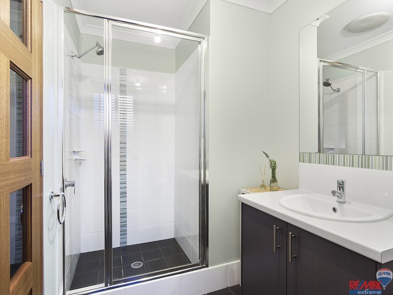 119 Boomerang Loop, Banksia Grove WA 6031