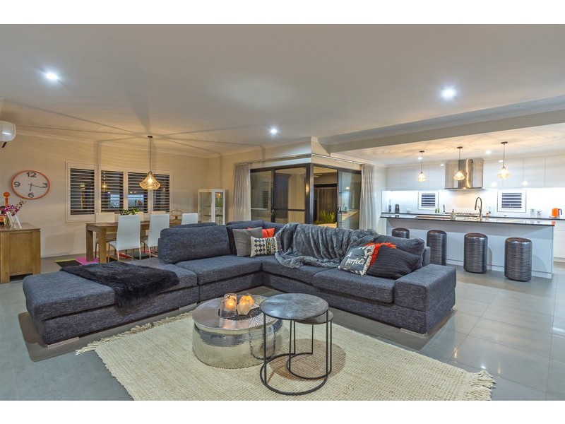 52 Anastasio Avenue, Landsdale WA 6065