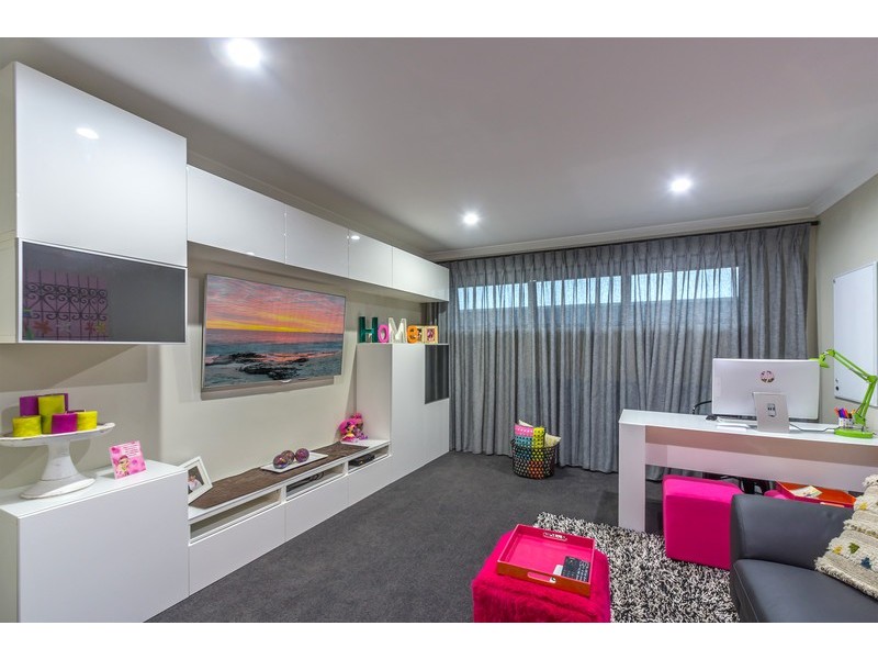 52 Anastasio Avenue, Landsdale WA 6065