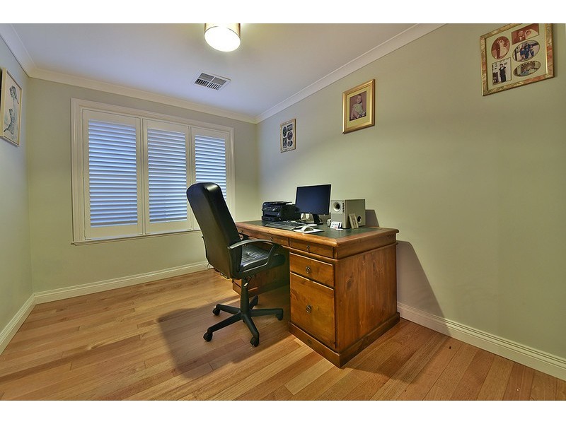 52 Archimedes Crescent, Tapping WA 6065