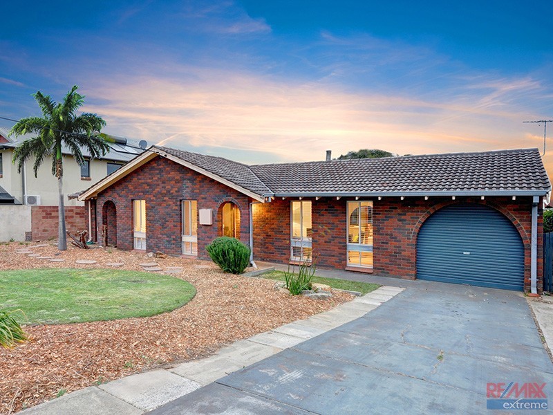 27 Aminya Avenue, Wanneroo WA 6065