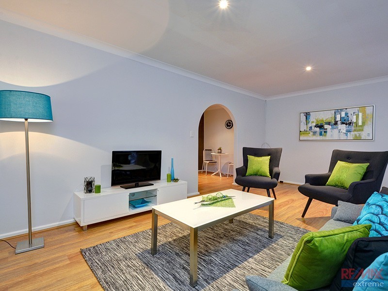 27 Aminya Avenue, Wanneroo WA 6065