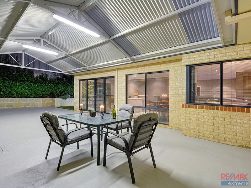 63 Wattle Mews, Hocking WA 6065