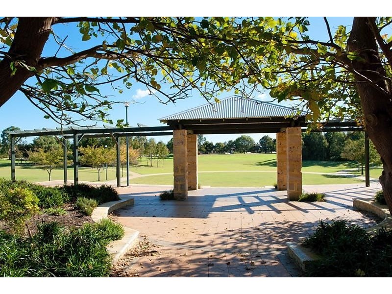 63 Wattle Mews, Hocking WA 6065