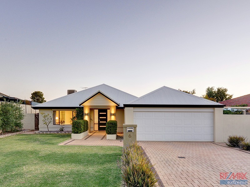 6 Newgain Crescent, Carramar WA 6031