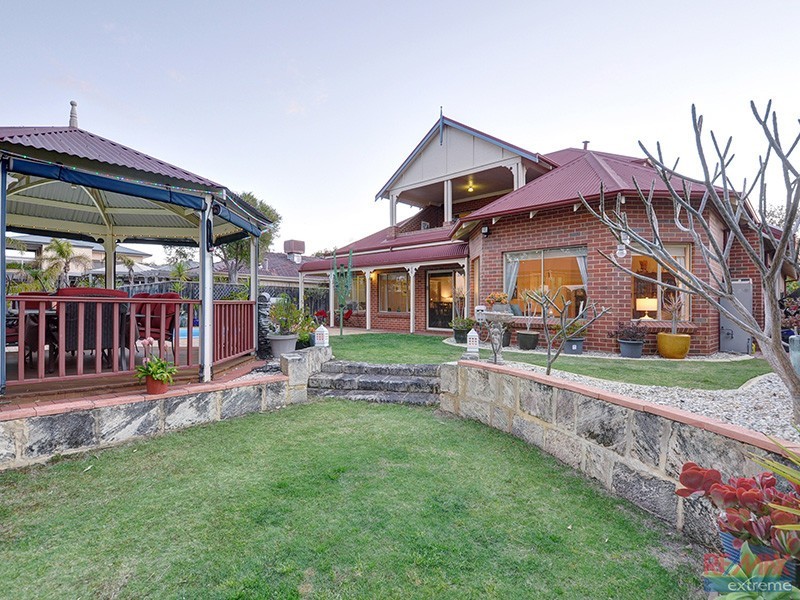 83 Fairway Circle, Connolly WA 6027