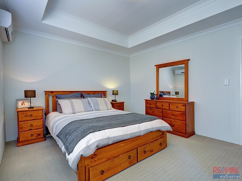 23 Merlot Way, Pearsall WA 6065