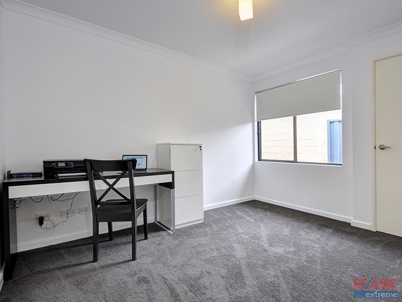 3 Cabernet Loop, Pearsall WA 6065