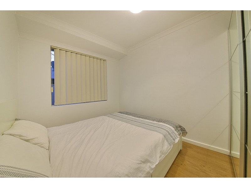 29 Woodbine Loop, Tapping WA 6065