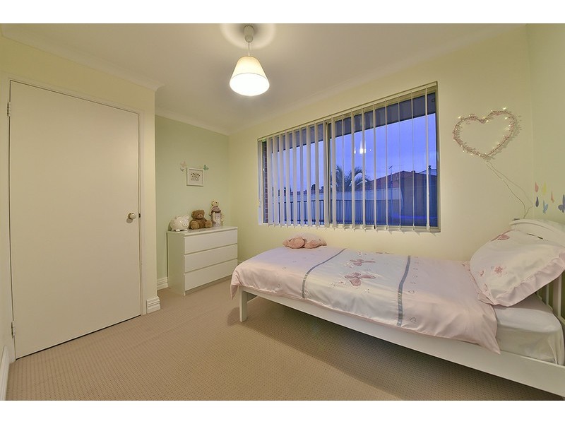 29 Woodbine Loop, Tapping WA 6065