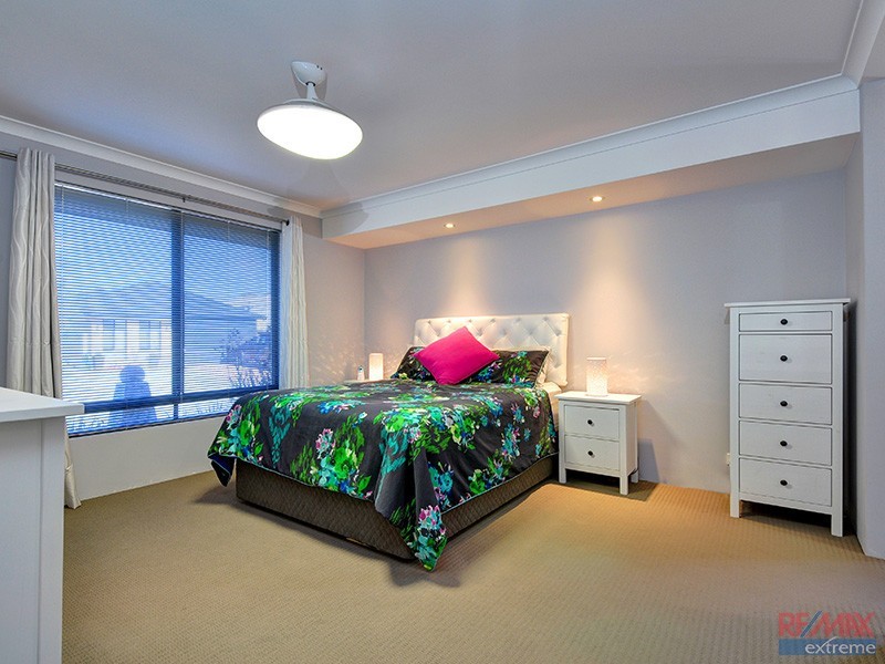 15 Cabernet Loop, Pearsall WA 6065