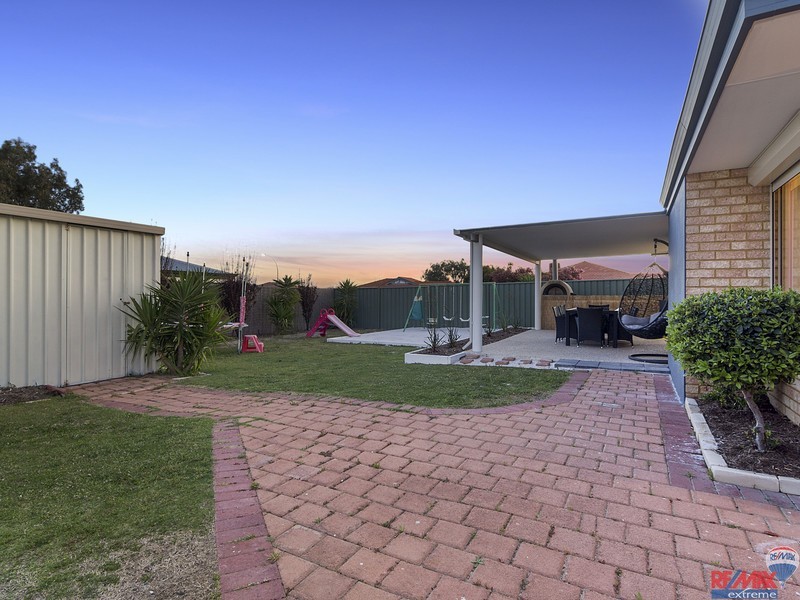 2 Brake Court, Banksia Grove WA 6031