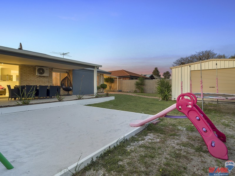2 Brake Court, Banksia Grove WA 6031
