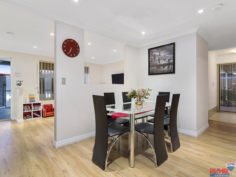 2 Brake Court, Banksia Grove WA 6031