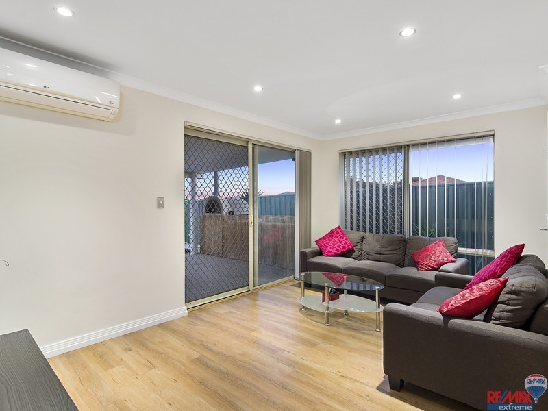 2 Brake Court, Banksia Grove WA 6031