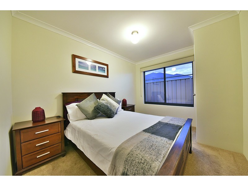 3 Giglia Drive, Sinagra WA 6065