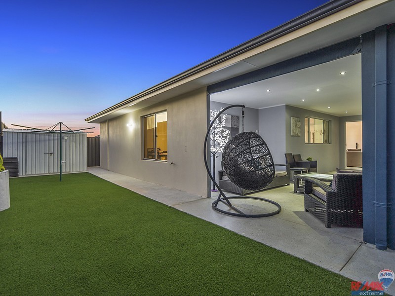 36 Teasel Way, Banksia Grove WA 6031