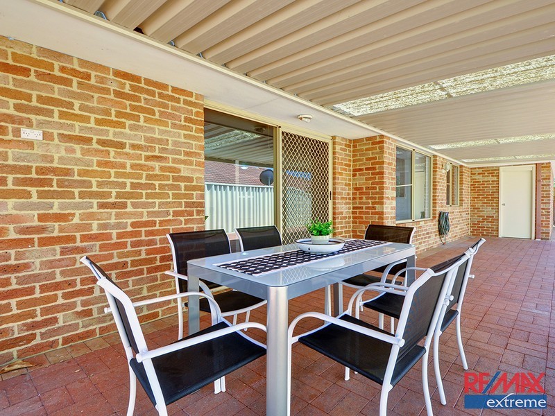 35 Cadoux Loop, Hocking WA 6065