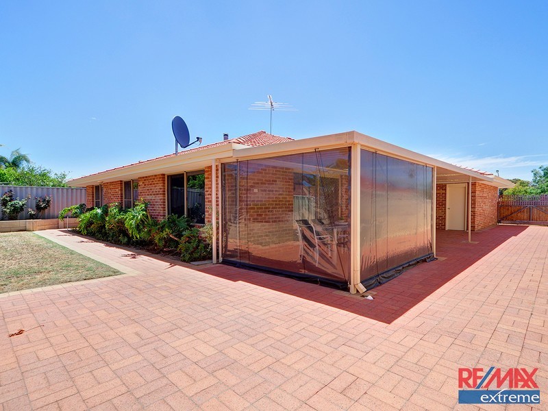 35 Cadoux Loop, Hocking WA 6065