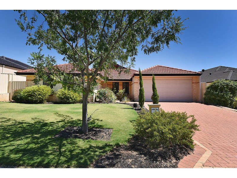49 Archimedes Crescent, Tapping WA 6065