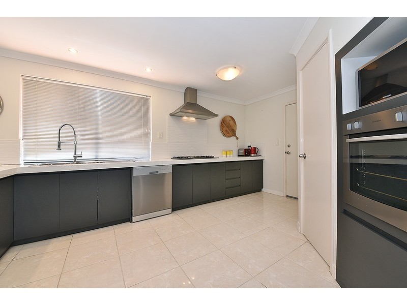 49 Archimedes Crescent, Tapping WA 6065