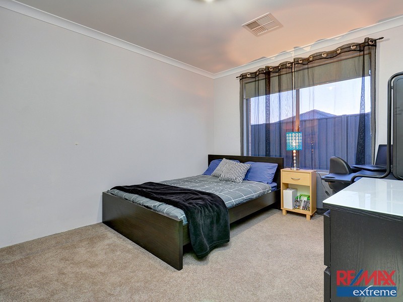 41 Glasshouse Drive, Banksia Grove WA 6031
