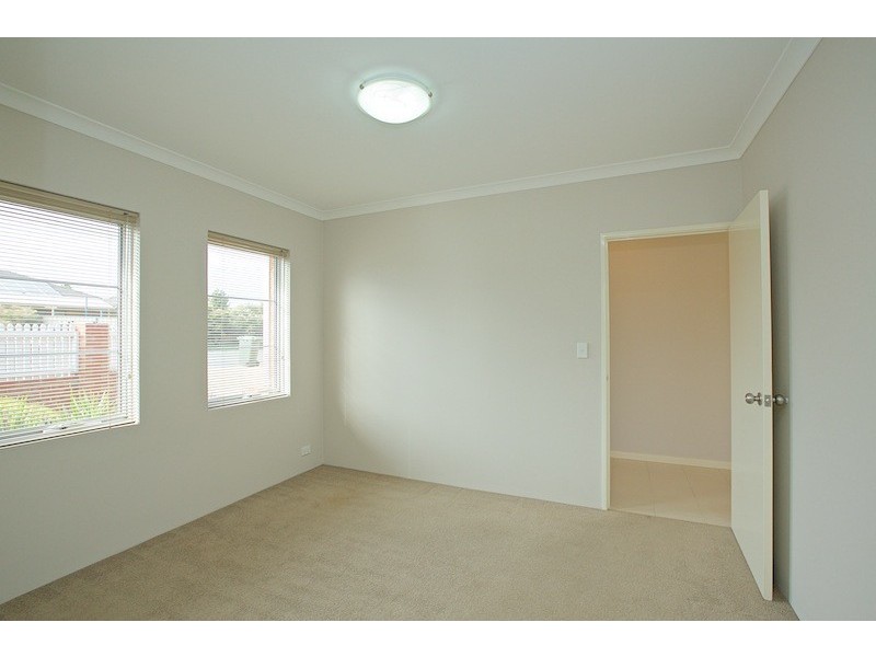 23 Siderno Rise, Hocking WA 6065