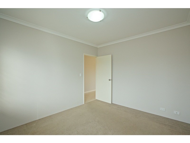 23 Siderno Rise, Hocking WA 6065