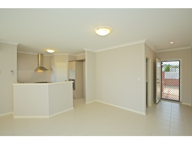 23 Siderno Rise, Hocking WA 6065