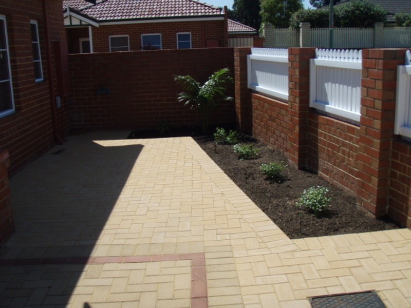 23 Siderno Rise, Hocking WA 6065