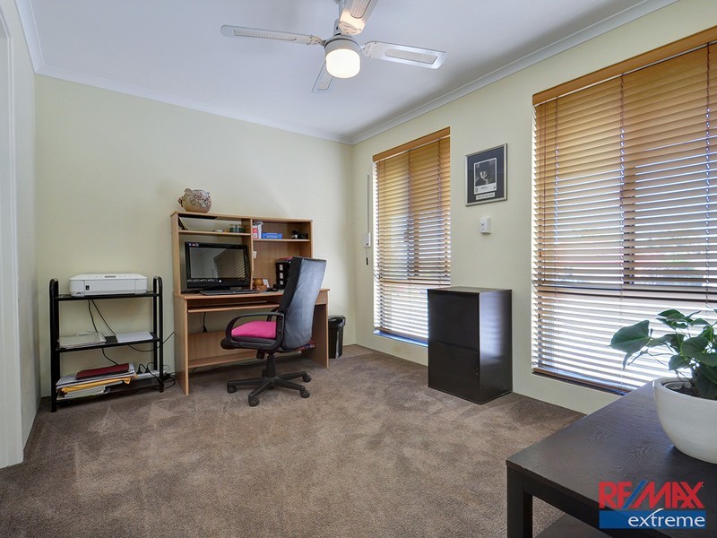 50 Kirkstall Drive, Hocking WA 6065