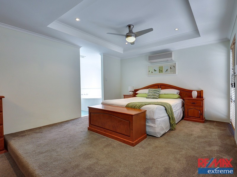 50 Kirkstall Drive, Hocking WA 6065