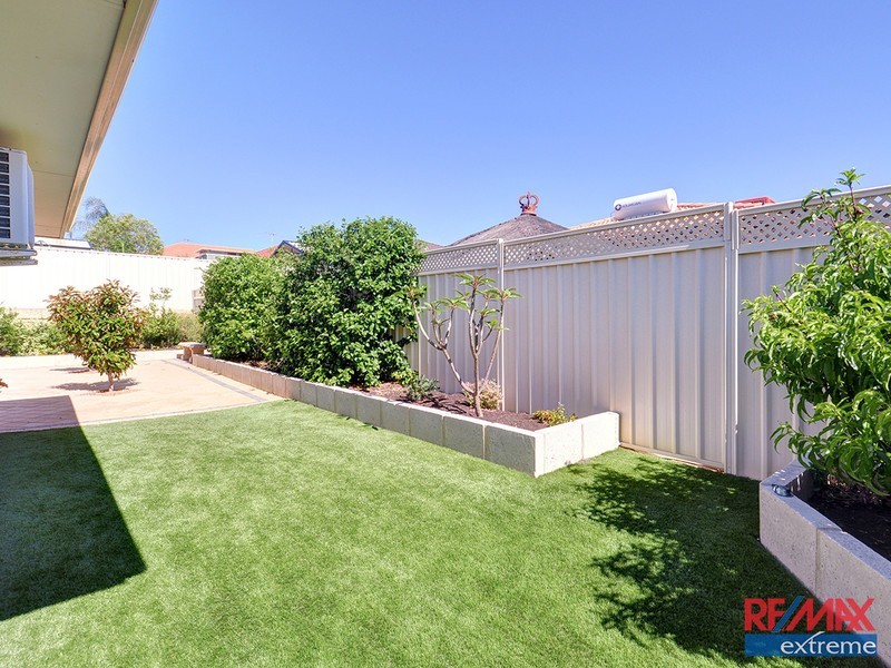 50 Kirkstall Drive, Hocking WA 6065