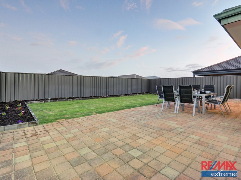 48 Wallum Road, Banksia Grove WA 6031