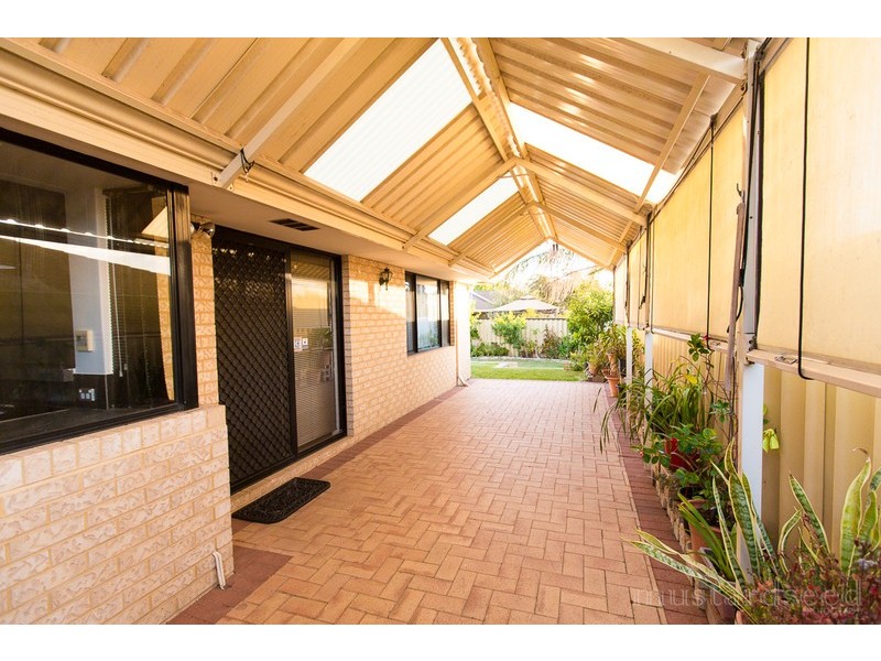 58 Heacham Avenue, Hocking WA 6065