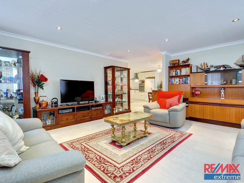 3 Shetland Rise, Kinross WA 6028