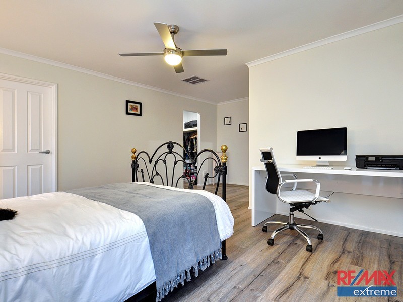 3 Houghton Drive, Carramar WA 6031