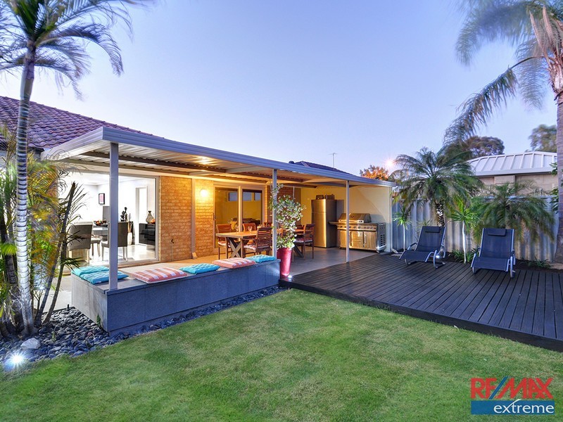 3 Houghton Drive, Carramar WA 6031