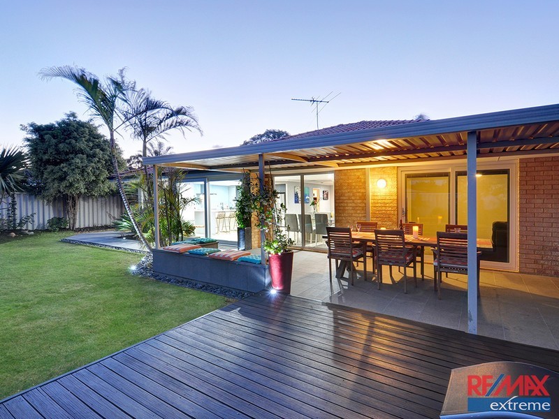 3 Houghton Drive, Carramar WA 6031