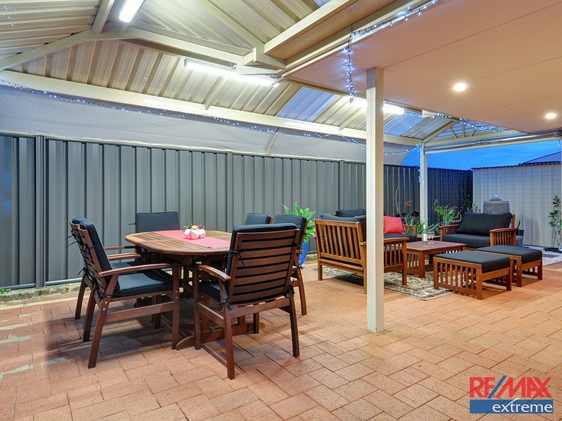 6 Parkinson Road, Banksia Grove WA 6031