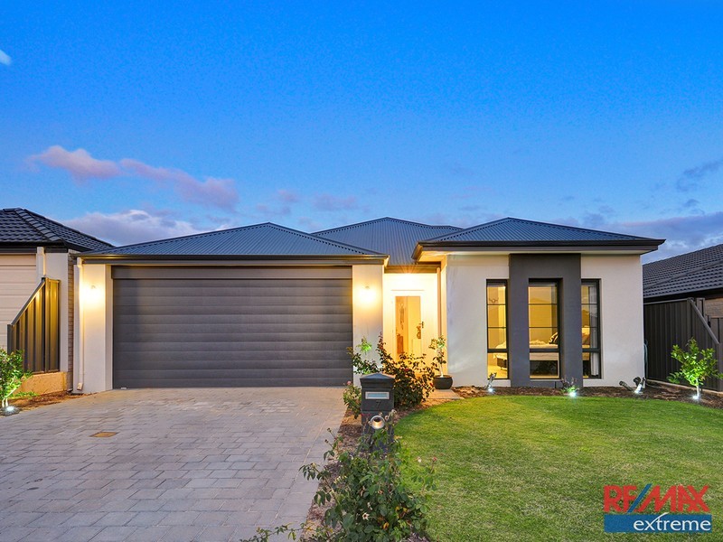 7 Nutcote Road, Banksia Grove WA 6031
