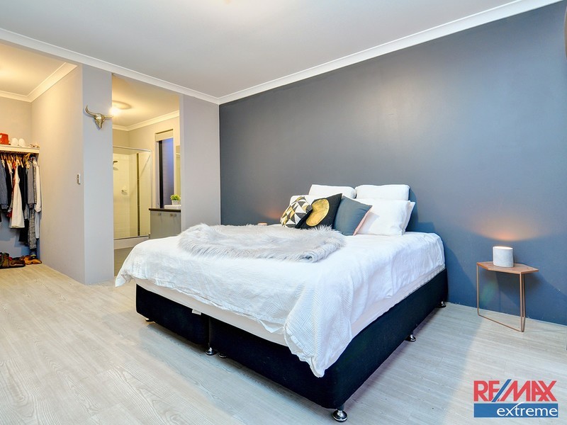 7 Nutcote Road, Banksia Grove WA 6031