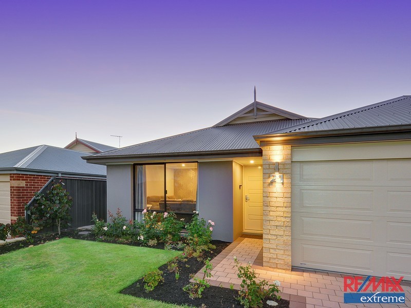 21 Parkinson Road, Banksia Grove WA 6031