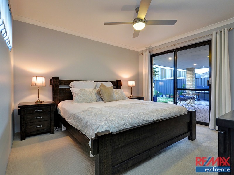 21 Parkinson Road, Banksia Grove WA 6031