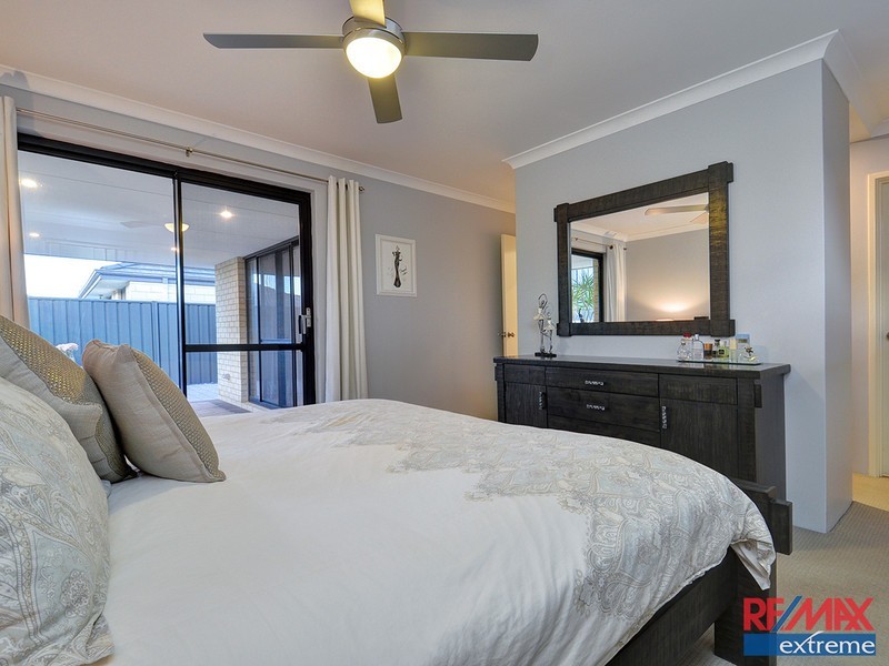 21 Parkinson Road, Banksia Grove WA 6031