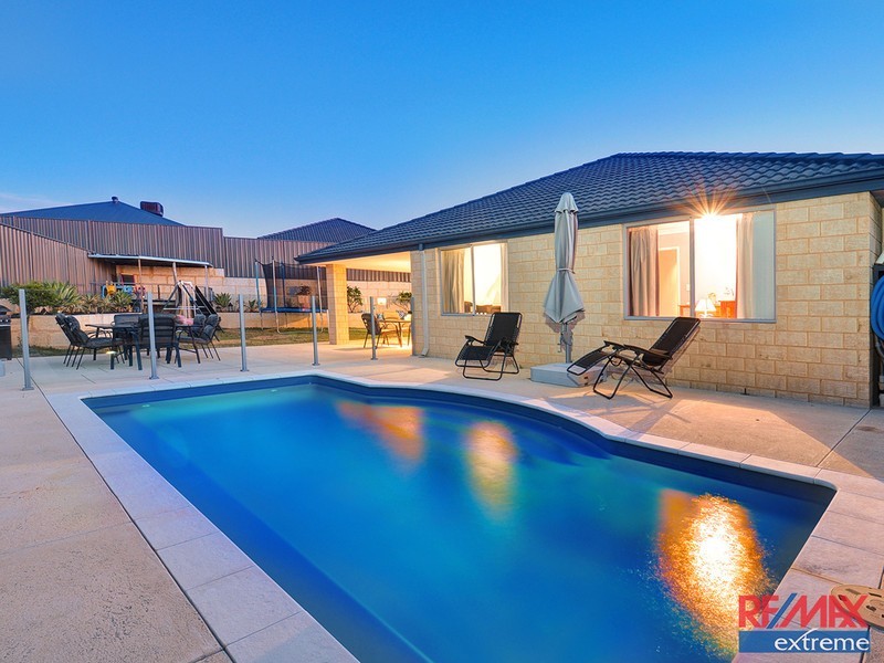 52 Glasshouse Drive, Banksia Grove WA 6031