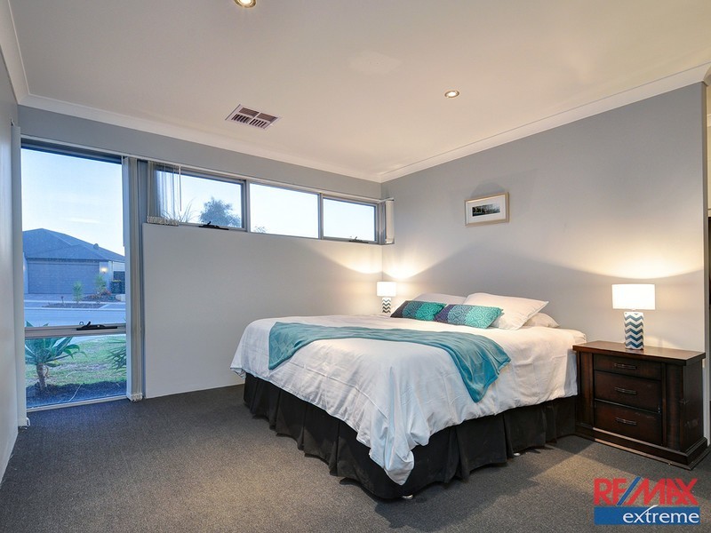 52 Glasshouse Drive, Banksia Grove WA 6031