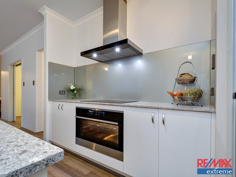 12 Basedow Chase, Banksia Grove WA 6031